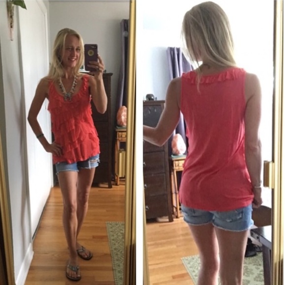 🌺 Lacey layers tank top 🌺 - Picture 9 of 9